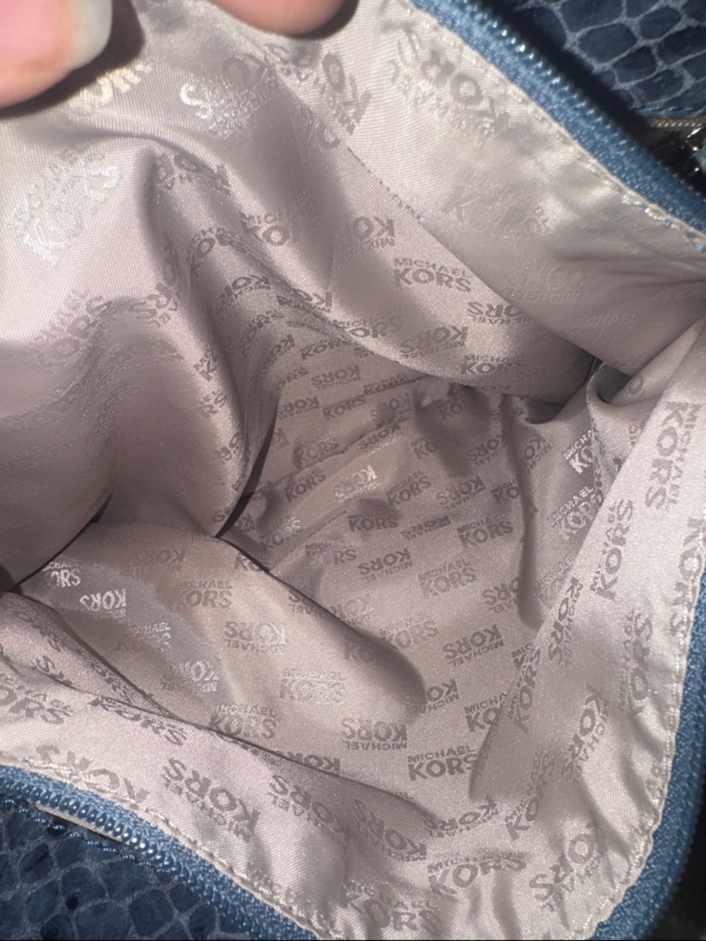 Michael Kors Gray-Blue Snake Print Shoulder Bag EUC - Picture 9 of 9